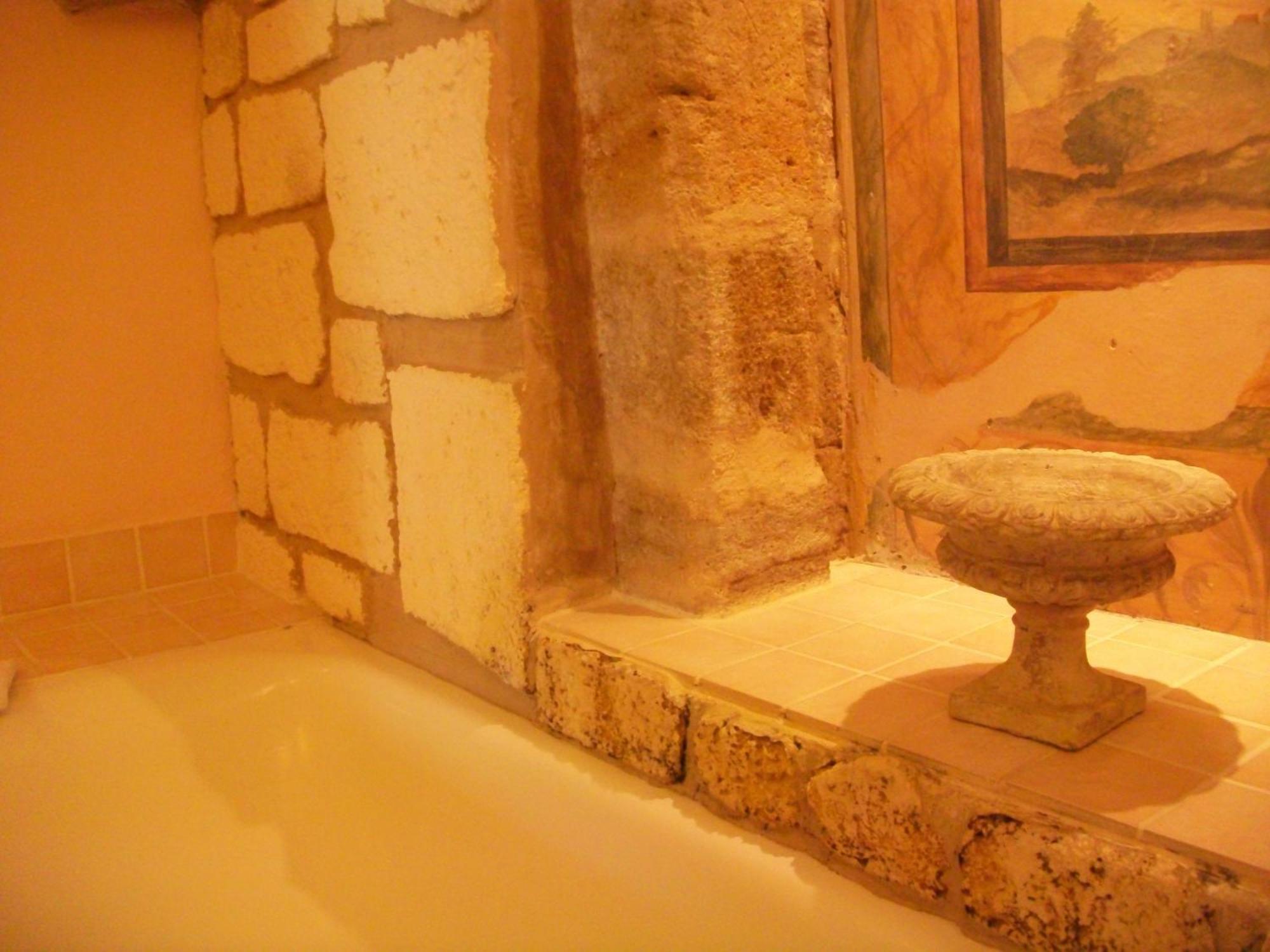 Un Patio En Luberon Bed & Breakfast Ansouis Bagian luar foto