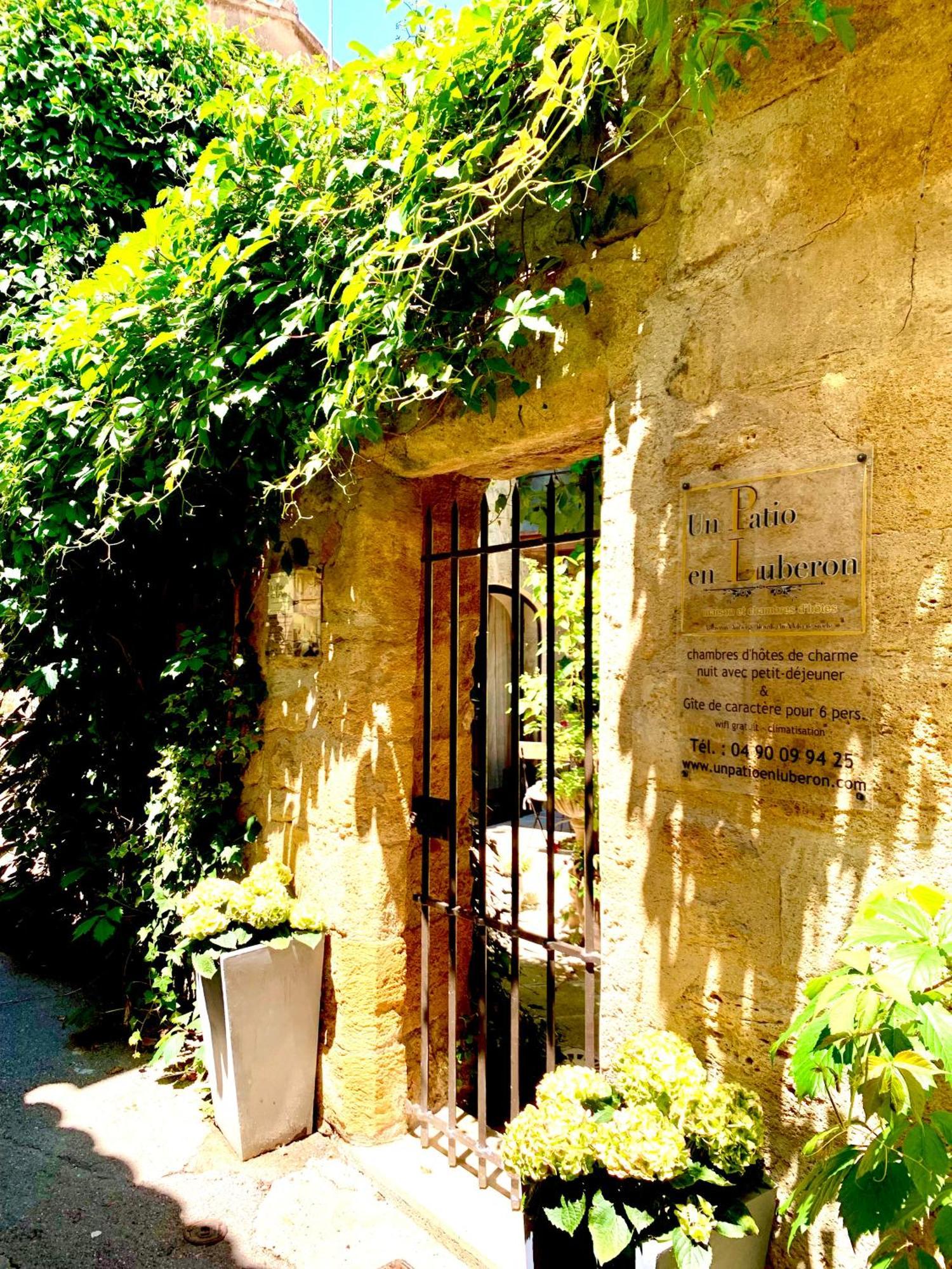 Un Patio En Luberon Bed & Breakfast Ansouis Bagian luar foto