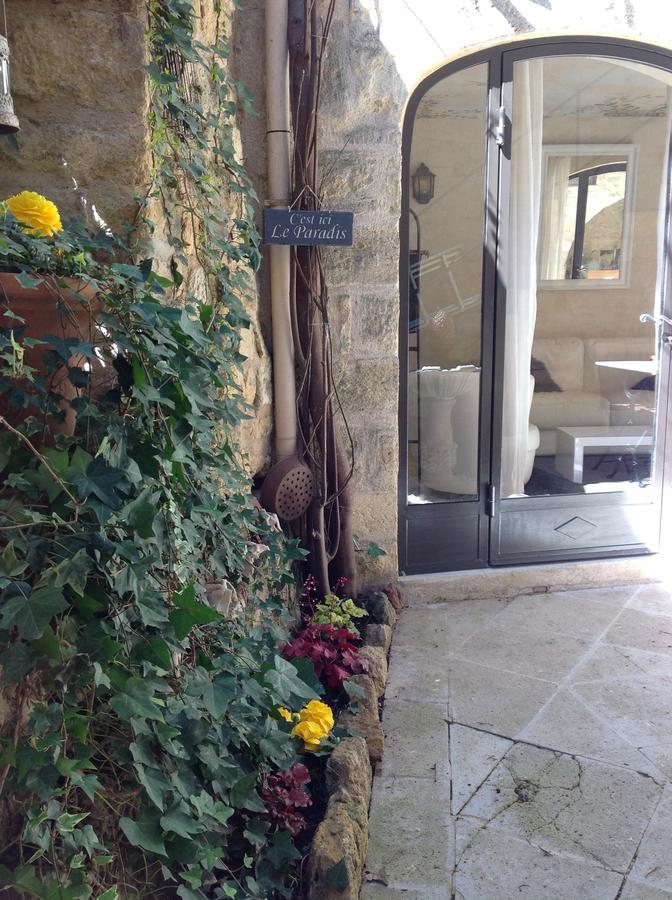 Un Patio En Luberon Bed & Breakfast Ansouis Bagian luar foto