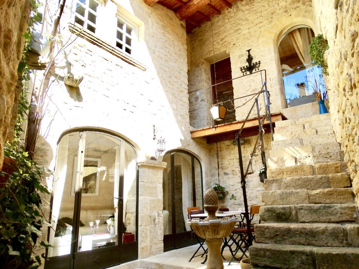 Un Patio En Luberon Bed & Breakfast Ansouis Bagian luar foto