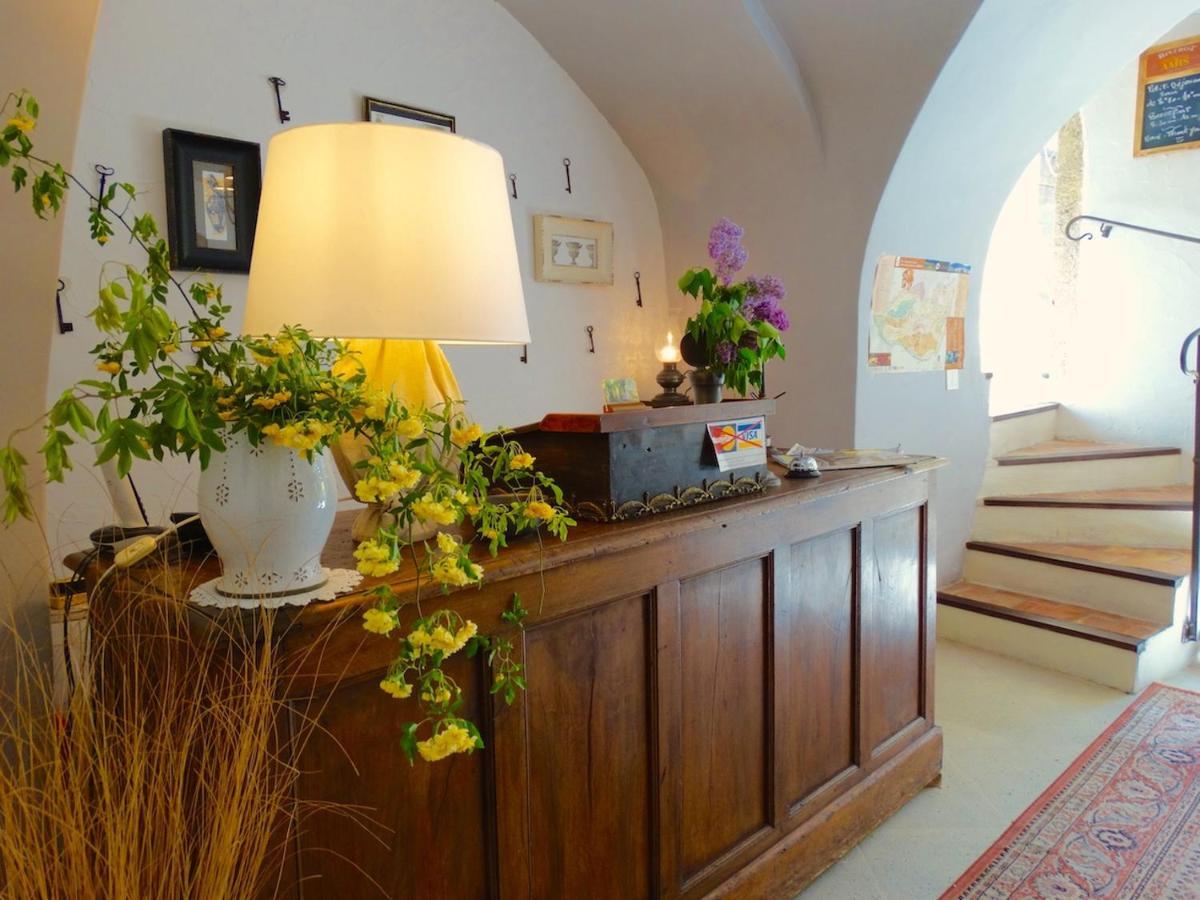 Un Patio En Luberon Bed & Breakfast Ansouis Bagian luar foto