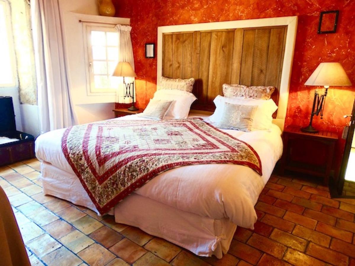 Un Patio En Luberon Bed & Breakfast Ansouis Bagian luar foto