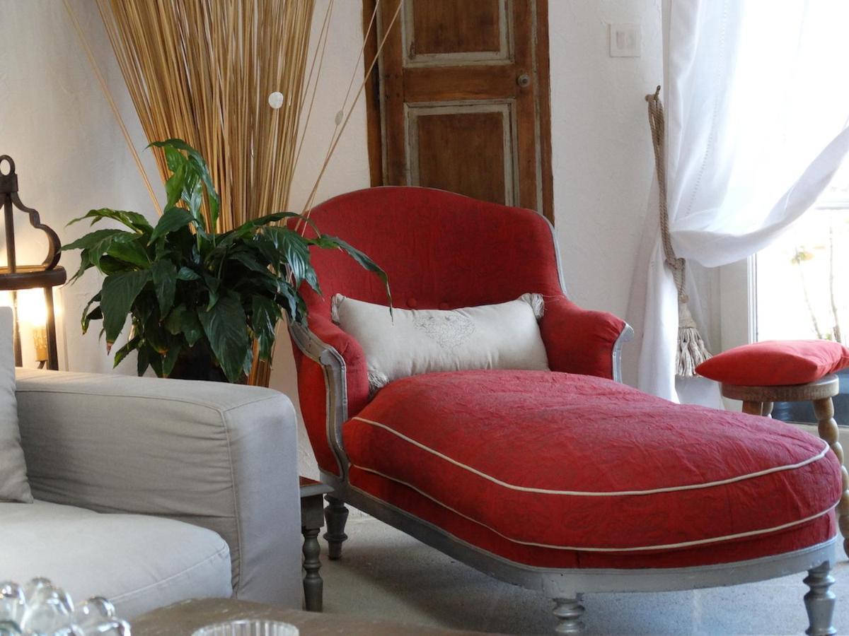 Un Patio En Luberon Bed & Breakfast Ansouis Bagian luar foto